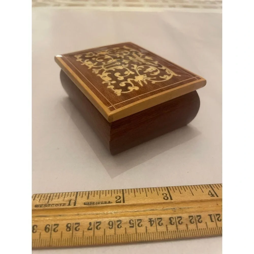 Beautiful Wooden trinket box, red velvet interior‎